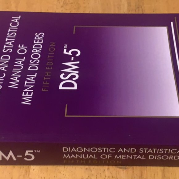 New DSM 5 Paperback (Make REASONABLE offer) - Picture 2 of 4